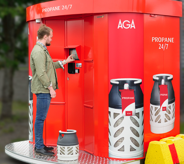 AGA gasolautomat i Axvall där man kan byta eller köpa gasolflaskor smidigt under semestern i Skara kommun.