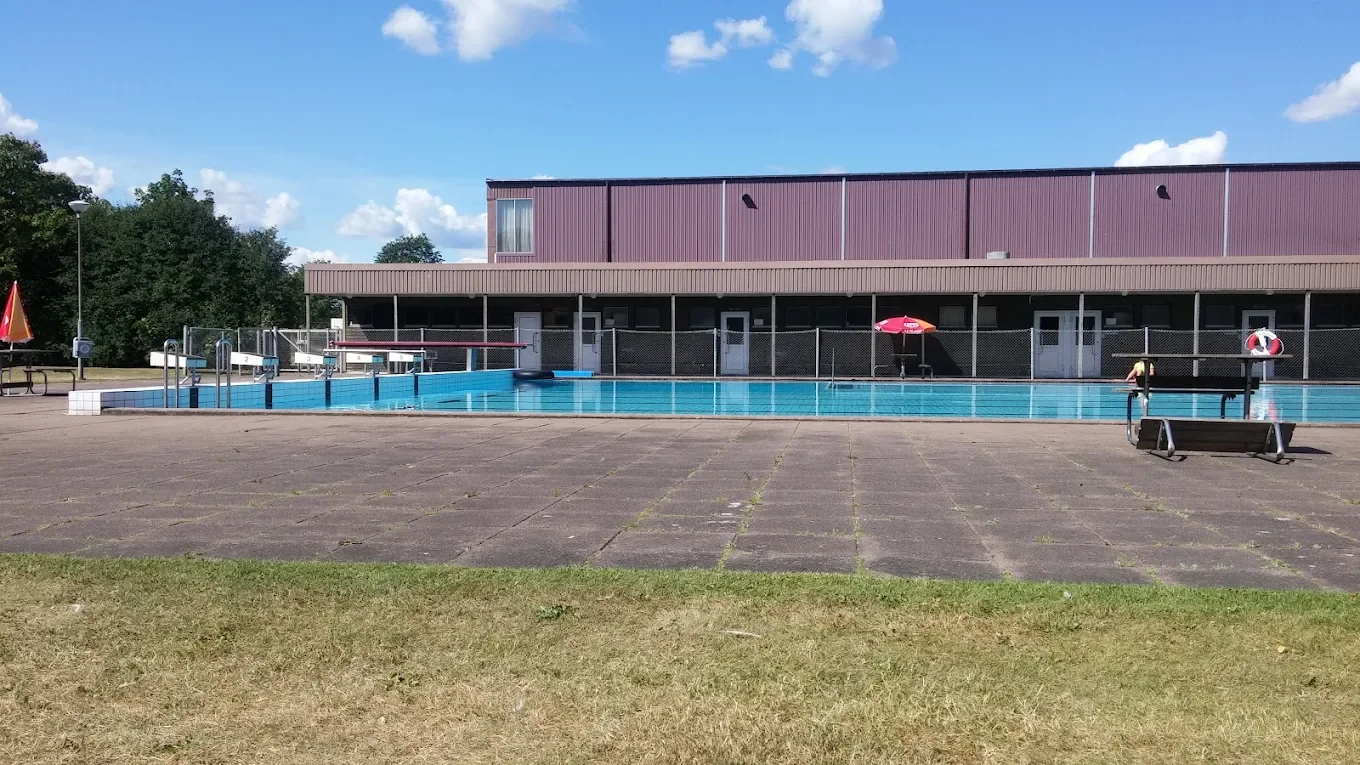 Freibad Flobybadet